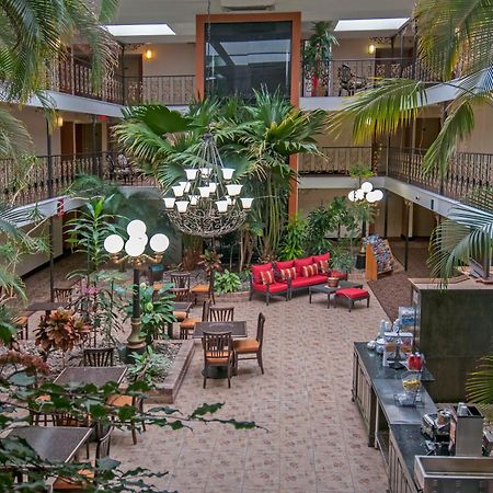Governors Suites Hotel Oklahoma City Airport Area Exterior foto