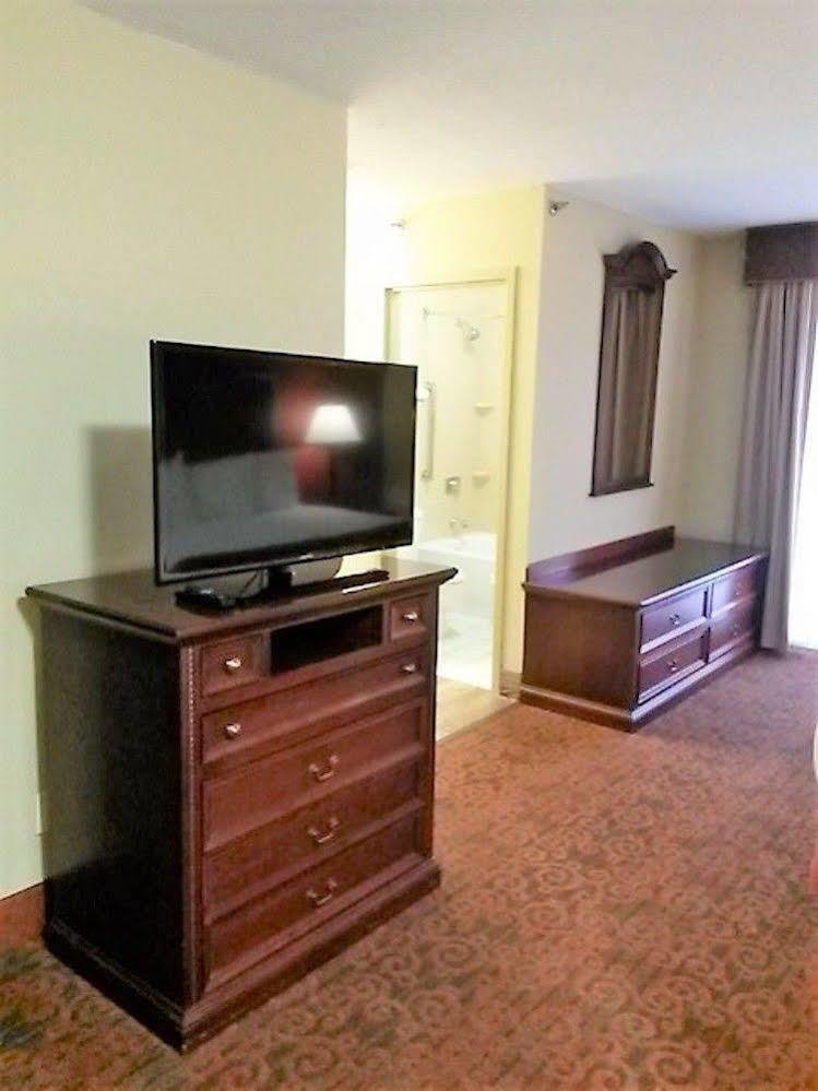 Governors Suites Hotel Oklahoma City Airport Area Exterior foto